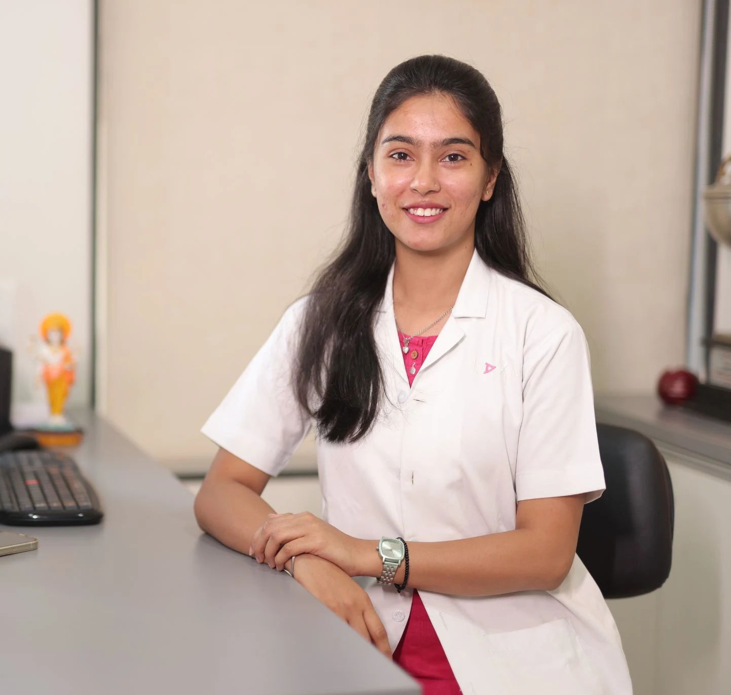 Aditi Singh Thakur - Optometrist at Laxmi Eye Hospitals and Institute in Navi Mumbai, best eye care centres at Panvel, Kharghar, Kamothe and Dombivali.