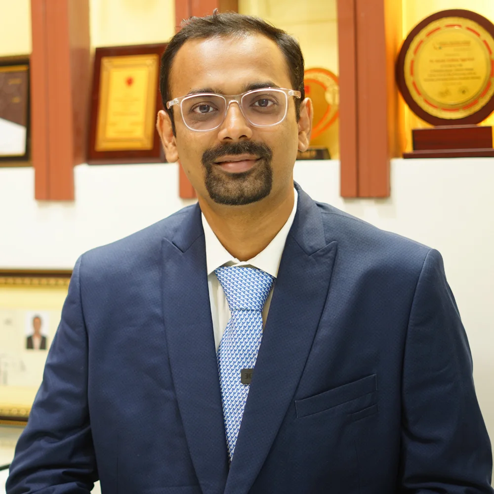 Dr. Varun V. Agarwal, Best Uro-Oncologist and Robotic Surgeon in Vashi, Navi Mumbai.