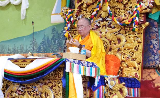 གནས་ཚུལ་མདོར་བསྡུས།