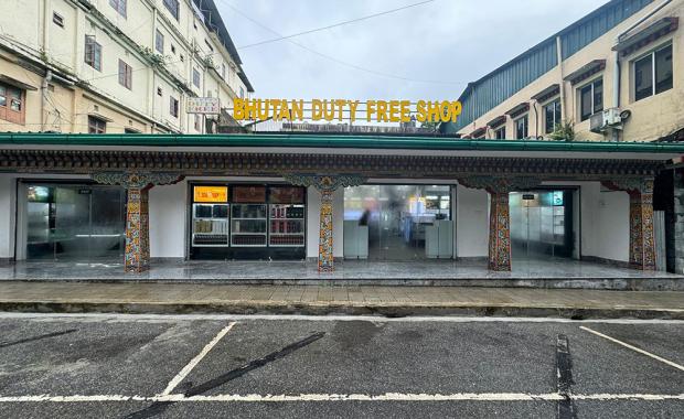 Gold entering a bear market?