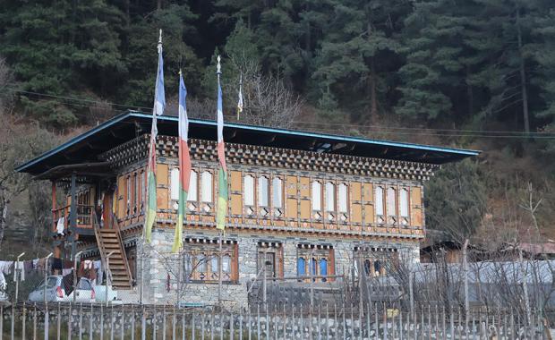 བུམ་ཐང་གི་ གྲོང་གསེབ་མགྱོན་སྐྱོང་ཁང་གི་ཚོང་འབྲེལ་ ལོག་ཡར་རྒྱས་འགྱོ་དོ་ཡོདཔ།