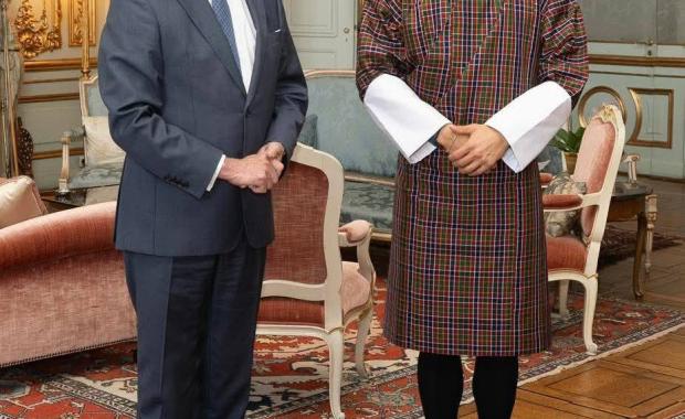 གནས་ཚུལ་མདོར་བསྡུས།