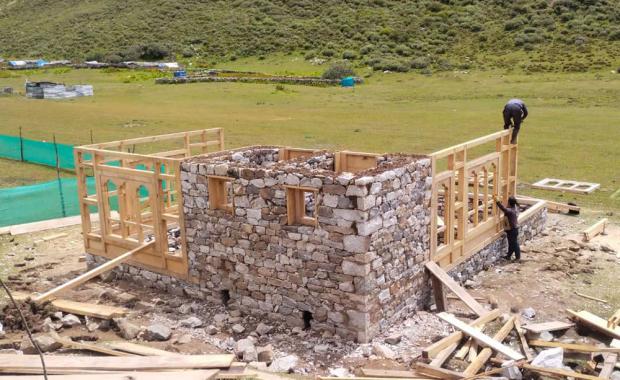 Lunana students braving cold await classrooms