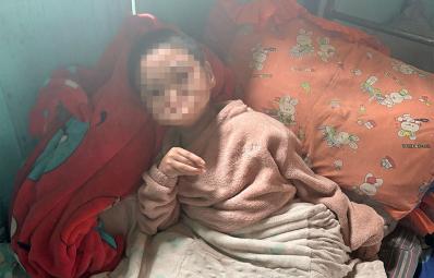 དབང་པོ་ལུ་ཐོ་ཕོག་མི་ པདྨ་བཟང་མོ་ལུ་ མཐའ་སྐྱོང་གི་གནས་སྟངས་དང་ དཀའ་ངལ།