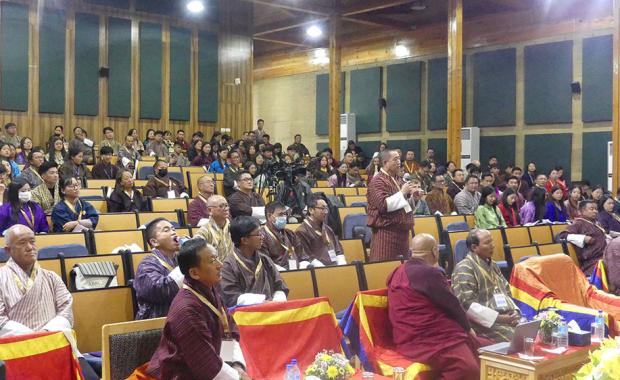 Conference highlights missing links between research, industry, and government