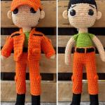 Yarn roses, tiny dolls, and business of careful hands