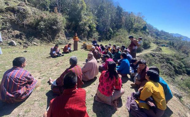 དགོན་ཤར་རི་རྒཔོ་གི་ དུས་མིན་བཙག་འཐུའི་དོན་ལུ་ གདམ་ངོ་༢ ཐོན་ཡོདཔ།