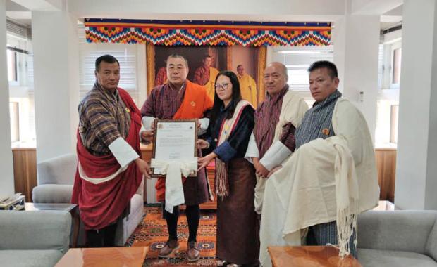 Mongar and Samtse donate Nu 7.3 million to BHTF
