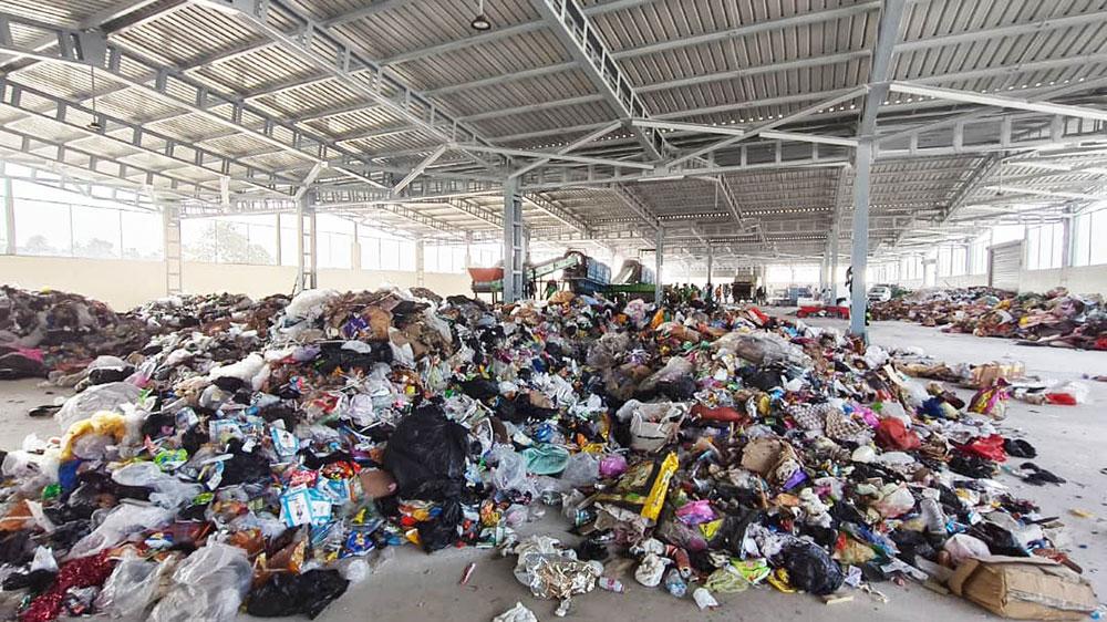 Recycling project cuts landfill waste in Phuentsholing, but household segregation remains poor