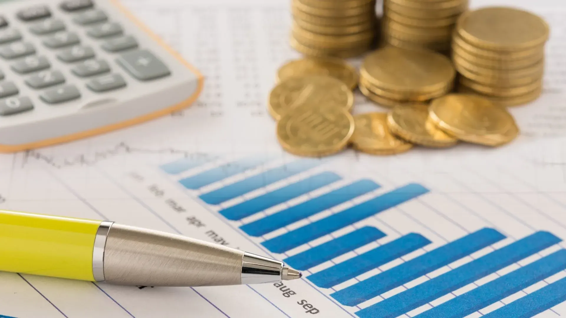 Understanding Treasury Bills: Features, Benefits, and When to Invest