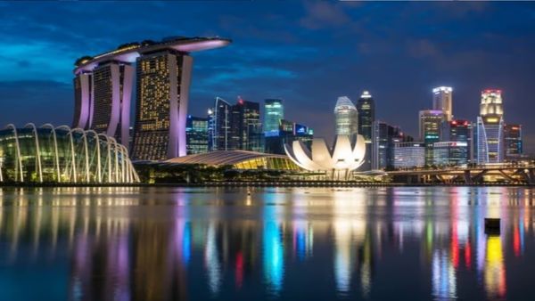Singapore luxury travel searches jump 137% in 2026.