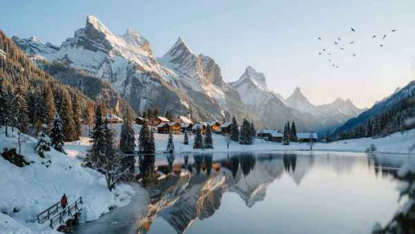 Switzerland Tourism Up 2% on Overnight Stays Switzerland Tourism Up 2% on Overnight Stays