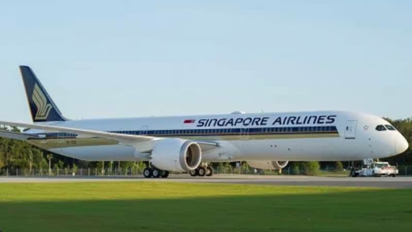 Singapore Airlines Expands UK Network with Daily Manchester and Gatwick Flights