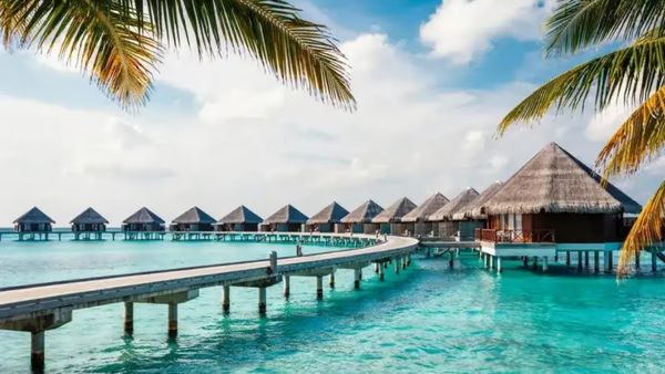 Maldives Luxury Resort Draws Global Attention Over Noise Complaints