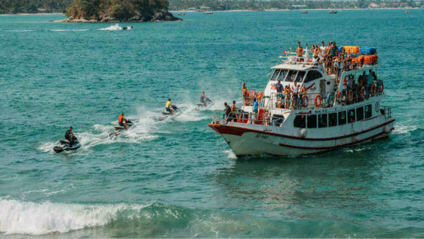 Thailand's Phuket Jet Ski Safety Under Scrutiny as Tourist Concerns Rise Thailand's Phuket Jet Ski Safety Under Scrutiny as Tourist Concerns Rise