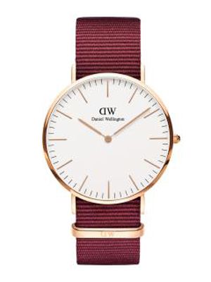 Classic Roselyn Men White Analogue Watch DW00100267
