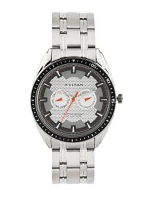 Men Silver-Toned & Grey Dial Watch NE1582KM01