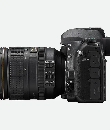 D780 24.5 MP DSLR camera