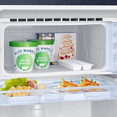 RR23D2H359U 215 L Horizontal Curve Design Single Door Refrigerator