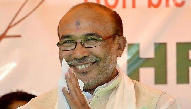मणिपुर में कांग्रेस को तगड़ा झटका, 8 ने छोड़ी पार्टी, रह गए 20 विधायक मणिपुर में कांग्रेस को तगड़ा झटका, 8 ने छोड़ी पार्टी, रह गए 20 विधायक