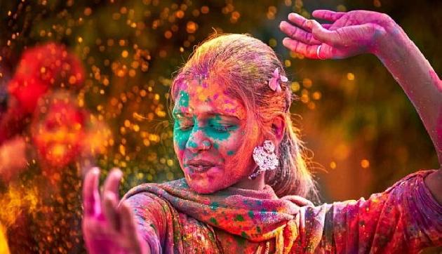 अरुणाचल की होली आपको बना देगी दीवाना, है अलग अंदाज अरुणाचल की होली आपको बना देगी दीवाना, है अलग अंदाज