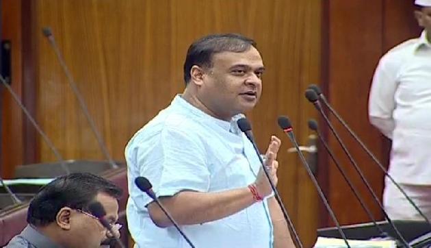 हिमंत ने पूर्व मुख्यमंत्री गोगोई पर बोला हमला, सोनोवाल सरकार की उपलब्धि गिनाई हिमंत ने पूर्व मुख्यमंत्री गोगोई पर बोला हमला, सोनोवाल सरकार की उपलब्धि गिनाई