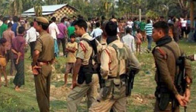 विवादित क्षेत्र में चल रहा था पुलिस थाने का निर्माण कार्य, विरोध के बाद सरकार ने कराया बंद विवादित क्षेत्र में चल रहा था पुलिस थाने का निर्माण कार्य, विरोध के बाद सरकार ने कराया बंद