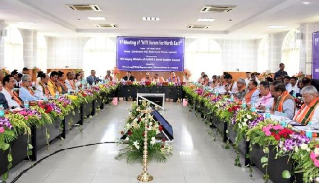 त्रिपुरा में हुई पूर्वोत्तर के लिए नीति फोरम की पहली बैठक त्रिपुरा में हुई पूर्वोत्तर के लिए नीति फोरम की पहली बैठक