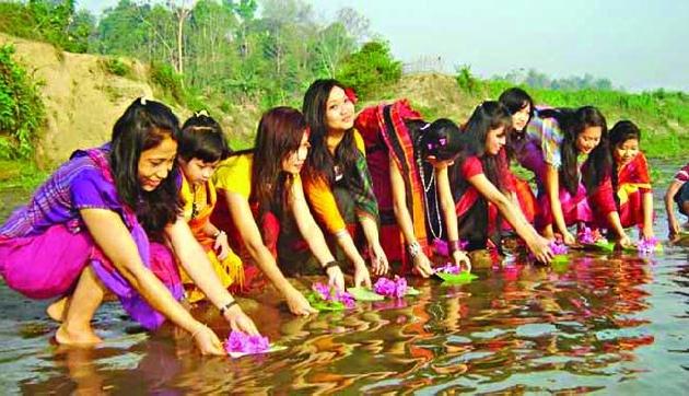 ‘शुभो नोबो बोरसो’ के साथ त्रिपुरा में बीजू त्योहार की धूम ‘शुभो नोबो बोरसो’ के साथ त्रिपुरा में बीजू त्योहार की धूम