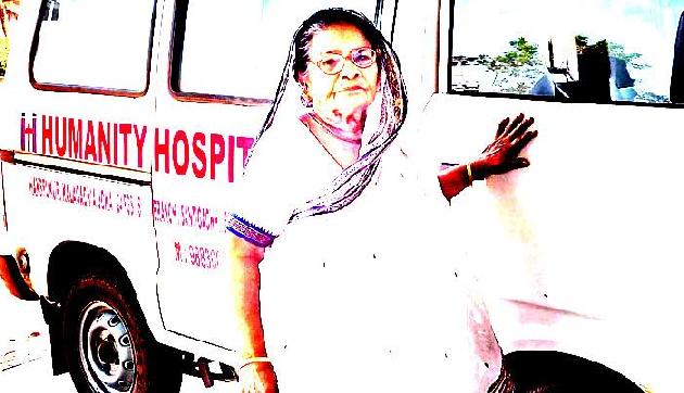 20 साल सब्जी बेचकर महिला ने गरीबों के लिए खोला अस्पताल
20 साल सब्जी बेचकर महिला ने गरीबों के लिए खोला अस्पताल