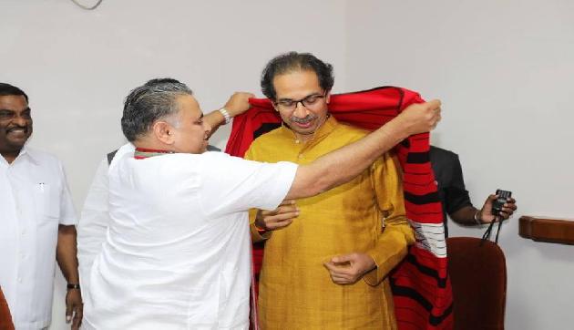 शिवसेना अध्यक्ष से मिले सुनील देवधर, पूर्वोत्तर आने का दिया न्यौता शिवसेना अध्यक्ष से मिले सुनील देवधर, पूर्वोत्तर आने का दिया न्यौता