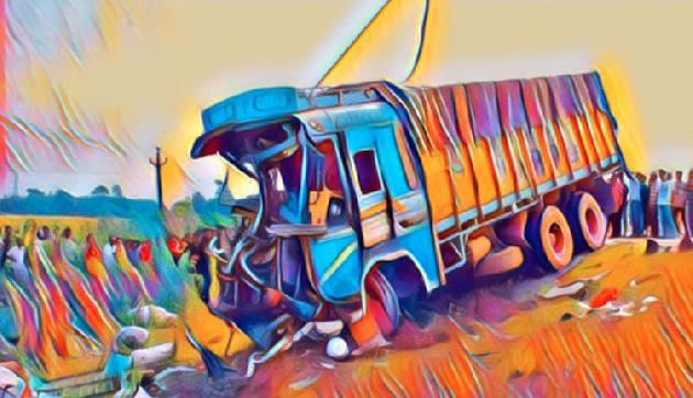 असम : दो ट्रकों की भयंकर भिड़ंत में चालक घायल, गाय की मौत असम : दो ट्रकों की भयंकर भिड़ंत में चालक घायल, गाय की मौत