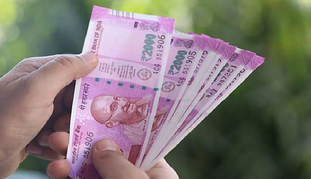 महज इतने रुपए में करिए ये कोर्स, सालाना 8 लाख तक होगी इनकम, 26 देशों में मिलेगा मौका महज इतने रुपए में करिए ये कोर्स, सालाना 8 लाख तक होगी इनकम, 26 देशों में मिलेगा मौका