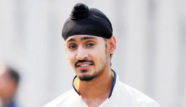 सभी 10 विकेट झटक इस 19 साल के गेंदबाज ने दोहराया अनिल कुंबले का कारनामा सभी 10 विकेट झटक इस 19 साल के गेंदबाज ने दोहराया अनिल कुंबले का कारनामा