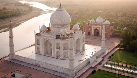 सिर्फ आगरा ही नहीं भारत में और भी हैं 'ताजमहल', देखें वीडियाे सिर्फ आगरा ही नहीं भारत में और भी हैं 'ताजमहल', देखें वीडियाे