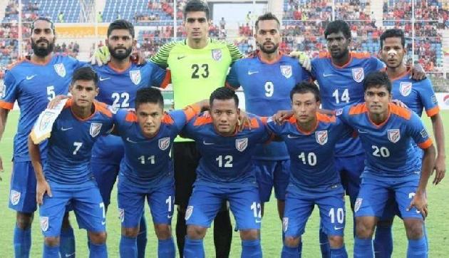 एएफसी एशियन कपः यूएई के खिलाफ विजय रथ आगे बढ़ाएगा भारत
एएफसी एशियन कपः यूएई के खिलाफ विजय रथ आगे बढ़ाएगा भारत