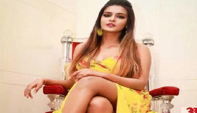प्रिया प्रकाश के बाद इस साउथ इंडियन एक्ट्रेस ने मचा रखा है इन्टरनेट पर धमाल प्रिया प्रकाश के बाद इस साउथ इंडियन एक्ट्रेस ने मचा रखा है इन्टरनेट पर धमाल