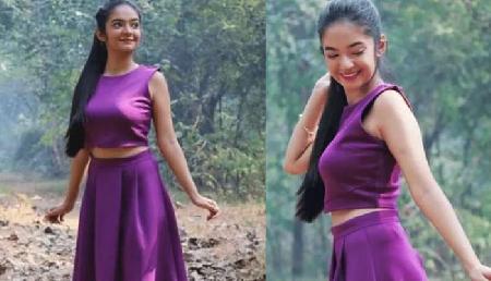16 साल की उम्र में इतनी HOT है यह एक्ट्रेस, बचपन से ही कर रही हैं एक्टिंग 16 साल की उम्र में इतनी HOT है यह एक्ट्रेस, बचपन से ही कर रही हैं एक्टिंग