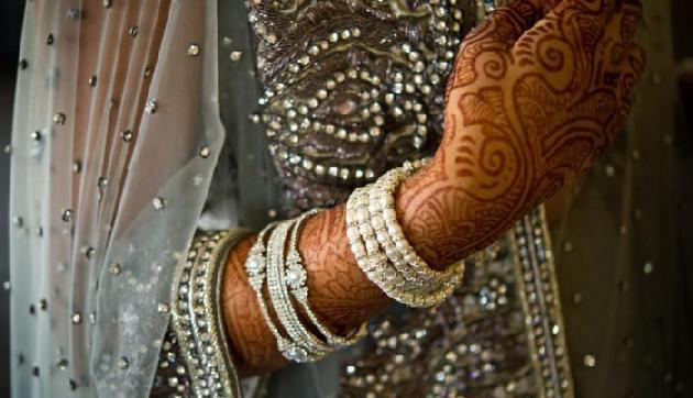 जबतक जी चाहे उतने दिन के लिए मिलती है पत्नी, सच्चाई जानकर रह जाएंगे हैरान जबतक जी चाहे उतने दिन के लिए मिलती है पत्नी, सच्चाई जानकर रह जाएंगे हैरान