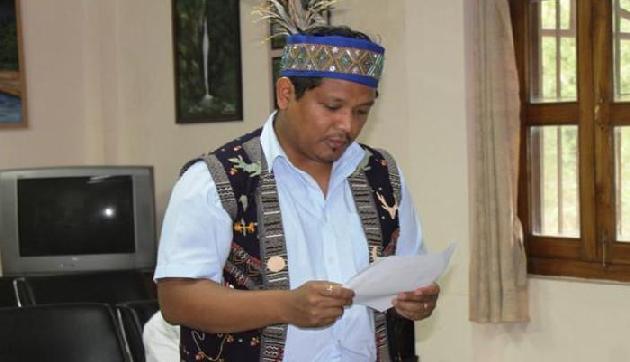 चुनाव के बीच फंसी इस राज्य की सरकार, सामने आया ऐसा बड़ा सच चुनाव के बीच फंसी इस राज्य की सरकार, सामने आया ऐसा बड़ा सच