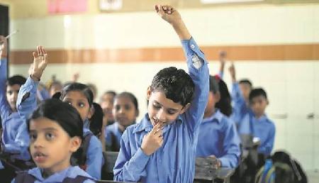पांच साल से अधिक एडहॉक में काम करने वाले शिक्षक होंगे स्थायी पांच साल से अधिक एडहॉक में काम करने वाले शिक्षक होंगे स्थायी