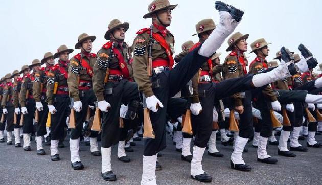 Assam Rifles के मेजर जनरल हुए बर्खास्त, पेंशन से भी धोना पड़ा हाथ, जानिए क्यों Assam Rifles के मेजर जनरल हुए बर्खास्त, पेंशन से भी धोना पड़ा हाथ, जानिए क्यों