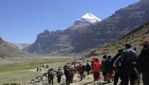 कैलाश मानसरोवर यात्रा की सभी तैयारियां पूरी, जानिए कब शुरु हो रही है यात्रा
कैलाश मानसरोवर यात्रा की सभी तैयारियां पूरी, जानिए कब शुरु हो रही है यात्रा