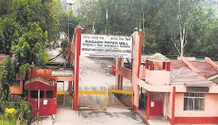 केंद्र सरकार के इस फैसले से बदलने वाली है हजारों कर्मचारियों की जिंदगी
केंद्र सरकार के इस फैसले से बदलने वाली है हजारों कर्मचारियों की जिंदगी
