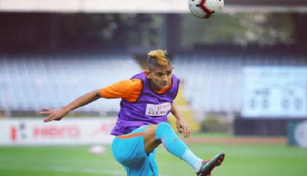 मणिपुर के डिफेंडर जितेंद्र सिंह ने थामा जेएफसी का दामन
मणिपुर के डिफेंडर जितेंद्र सिंह ने थामा जेएफसी का दामन