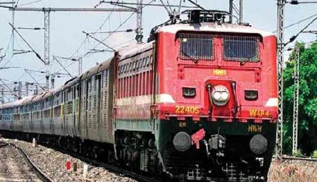 यात्रीगण कृपया ध्यान दें, अगले 5 दिनों तक रद्द रहेंगी ये 10 ट्रेन यात्रीगण कृपया ध्यान दें, अगले 5 दिनों तक रद्द रहेंगी ये 10 ट्रेन