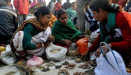 इस मेले में हर सामान मुफ्त में मिलता, सच्चाई जानकर रह जाएंगे दंग इस मेले में हर सामान मुफ्त में मिलता, सच्चाई जानकर रह जाएंगे दंग