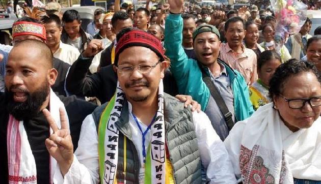 इस राज्य की सरकार के मंत्री बने मिशाल, बाढ़ पीड़ितों को दे रहे अपनी सैलरी दान इस राज्य की सरकार के मंत्री बने मिशाल, बाढ़ पीड़ितों को दे रहे अपनी सैलरी दान