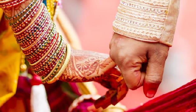 असम: शादी के एक महीने बाद ही प्रेमी संग भागी दुल्हन असम: शादी के एक महीने बाद ही प्रेमी संग भागी दुल्हन