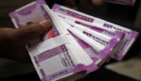 अब सिर्फ 55 रुपये देकर पाएं 3000 रुपये की पेंशन, यहां जानिए कैसे अब सिर्फ 55 रुपये देकर पाएं 3000 रुपये की पेंशन, यहां जानिए कैसे
